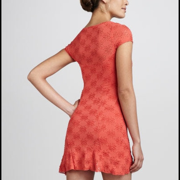 Free people daisy dress 🌹 - Picture 2 of 5