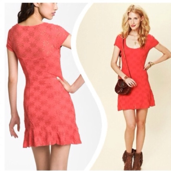 Free people daisy dress 🌹 - Picture 3 of 5