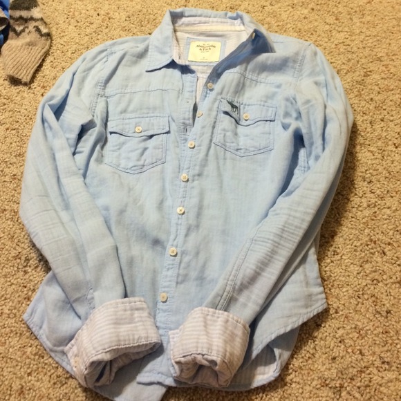 Abercrombie & Fitch Shirt
