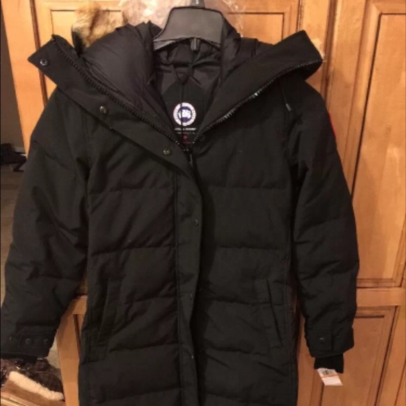 NWT Canada Goose Shelburne - Picture 3 of 4