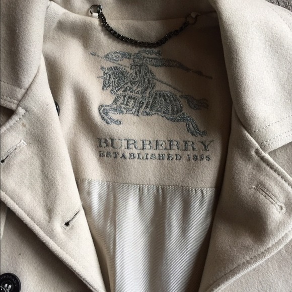 ❌SOLD❌ - Burberry Peacoat - Picture 3 of 4