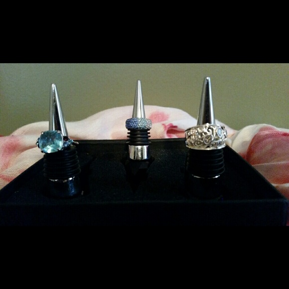 Lot of 3 Nataliya V Collister rings