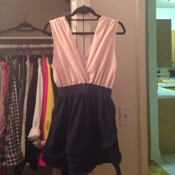 MAXIM Ivory/Navy Mini Dress