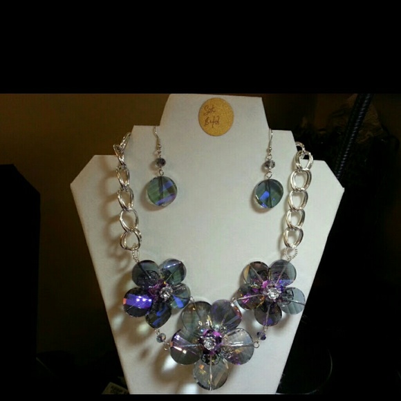Purple Flower Necklace Set