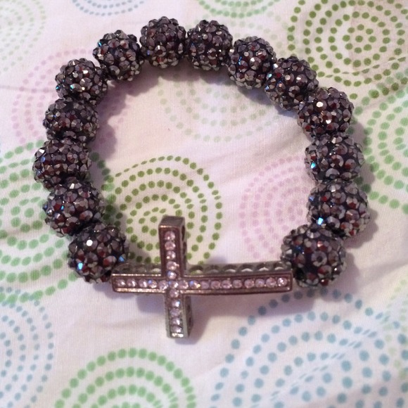 Cross bracelet