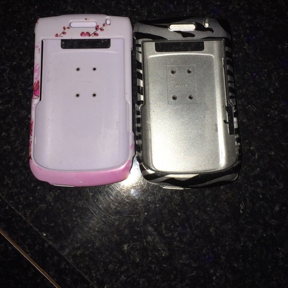 2 blackberry phone cases - Picture 1 of 2