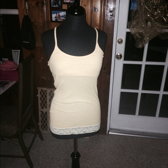 **SOLD**Abercrombie & Fitch yellow tank top lace