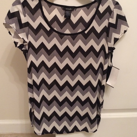 Chevron top