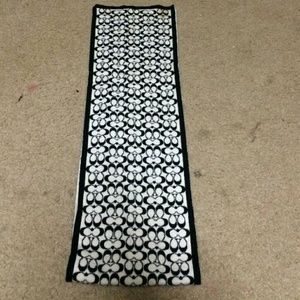COACH, Reversible Scarf 💯