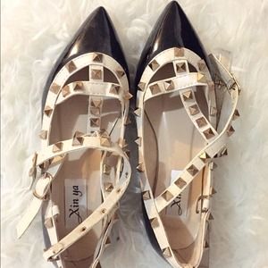 "Rock stud " ballerina flat