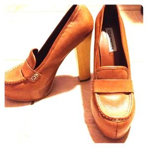 Steve Madden chunky heels!