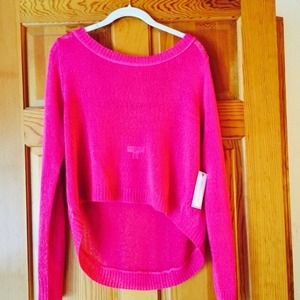 High-low sweater with scoop back