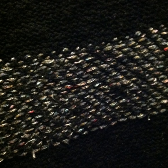 Sweater - Picture 2 of 3