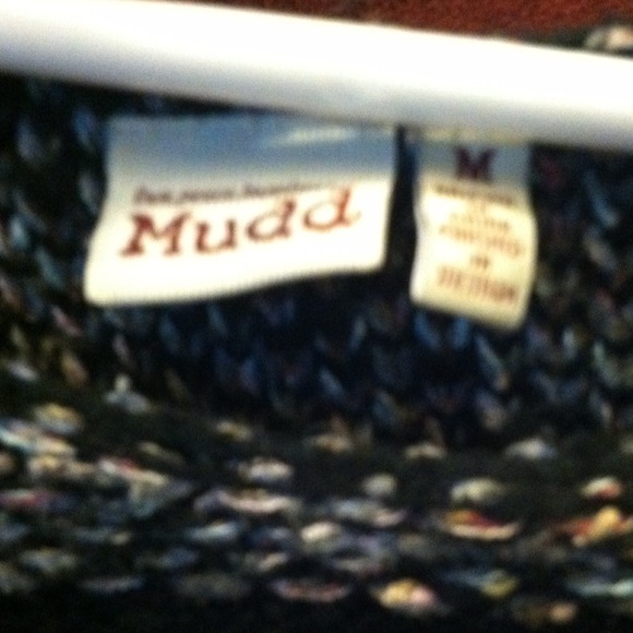 Sweater - Picture 3 of 3