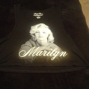 Marilyn Monroe crop