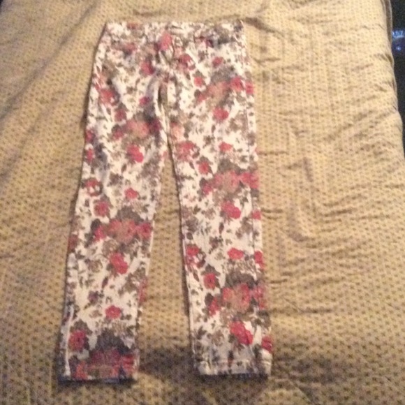 Floral pants - Picture 1 of 3