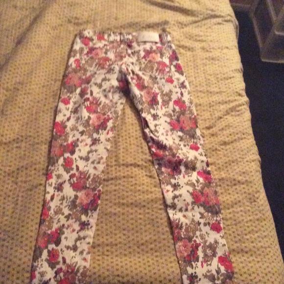 Floral pants - Picture 3 of 3
