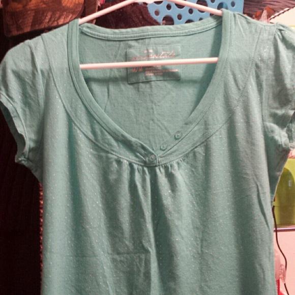 Shimmer-Like Aero Top - Picture 3 of 4