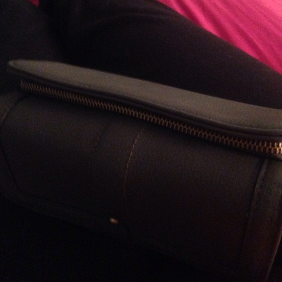 Target brand grayish/brown wallet! - Picture 3 of 3