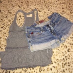 Hollister bundle.. Can separate