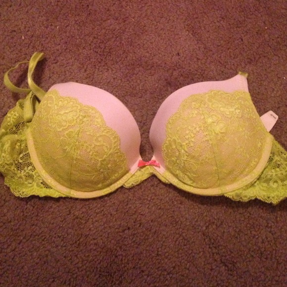 VS dream angel push up 34D