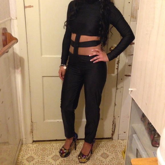 Black jumpsuit - Picture 1 of 2