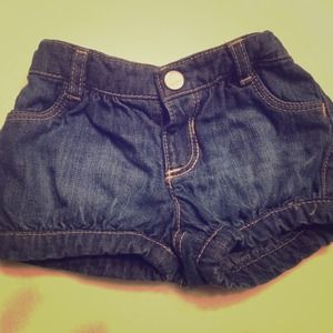 Old navy baby girl bubble shorts, 3-6 month