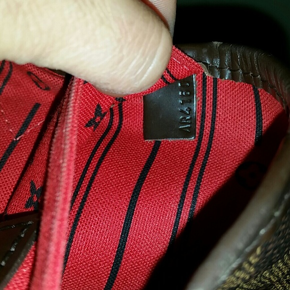 SOLD Authentic LOUIS VUITTON NEVERFULL MM - Picture 2 of 4