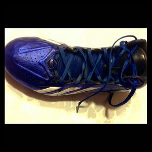 Adidas mens football cleats Size 11