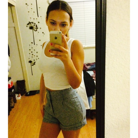 High waist shorts - Picture 5 of 5