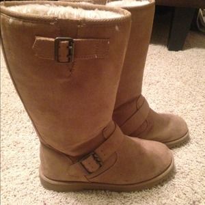 Tan boots