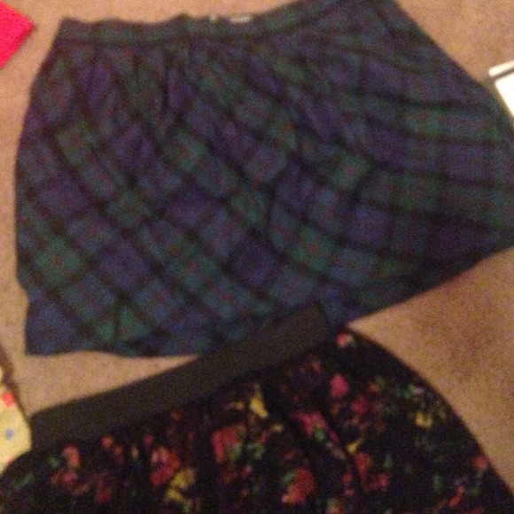 Skirts. Two A&F, one old navy, two jcpenny. - Picture 4 of 4