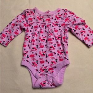 Old Navy baby girl top. 3-6 months