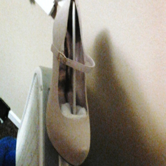 Tan payson heels - Picture 2 of 3