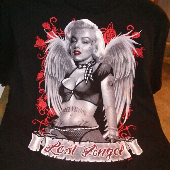 Very cool Marilyn Monroe tee!!
