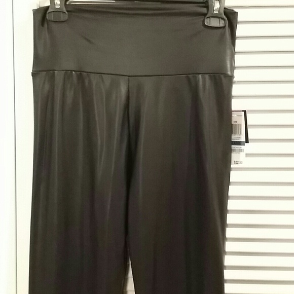 Faux leather leggings