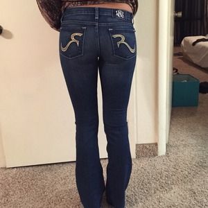 Dark Rock Republics slight flare