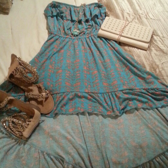 Hi-low strapless dress