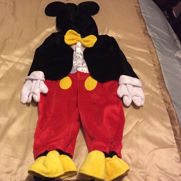 Mickey Mouse costume 9-12 months