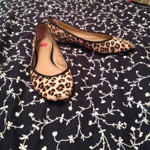 Leopard ballerina flats