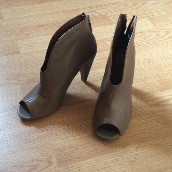 Mrkt Shoes - MRKT Booties