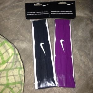 Nike ruched headband bundle