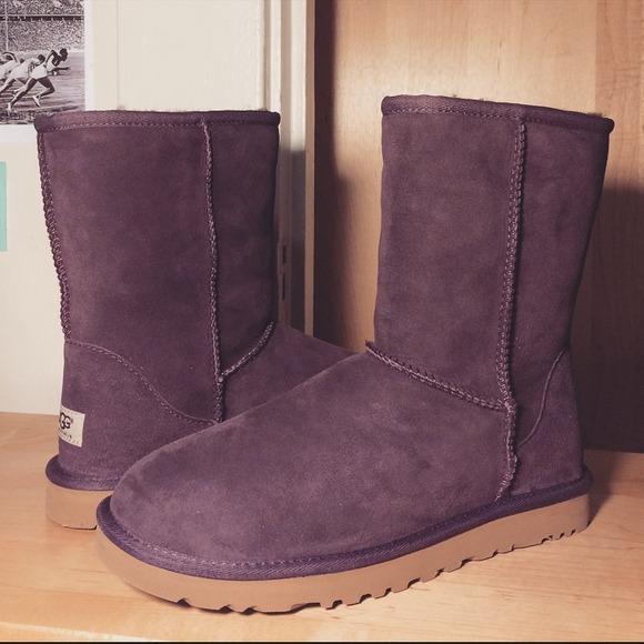 UGG Classic Short