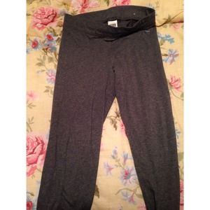 VS grey leggings