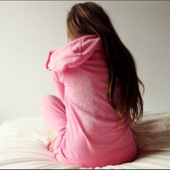 ⬇️PRICE DROP⬇️Victoria's💗Secret Sweatsuit Outfit