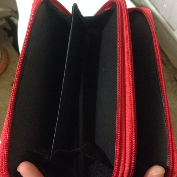 Wallet - Picture 2 of 3