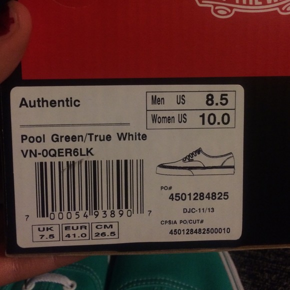 Pool green vans! - Picture 4 of 4