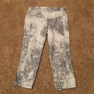 Old Navy active capris