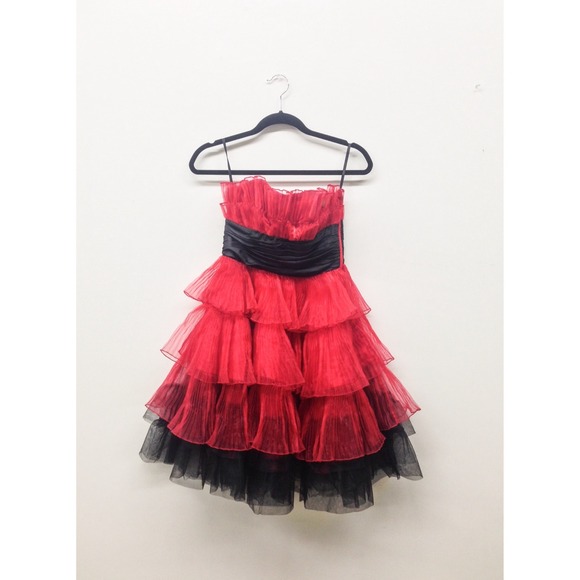 Betsey Johnson Dresses & Skirts - ✨SALE✨ Betsey Johnson "Evening" Dress