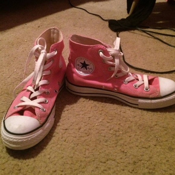 Pink high top converse